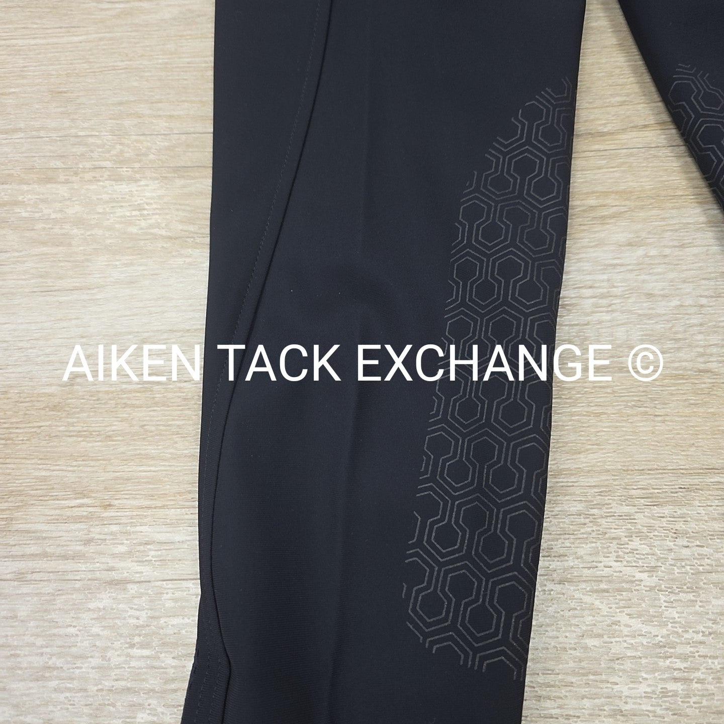 Ariat Tri Factor Silicone Grip Knee Patch Breeches, Size 22 L