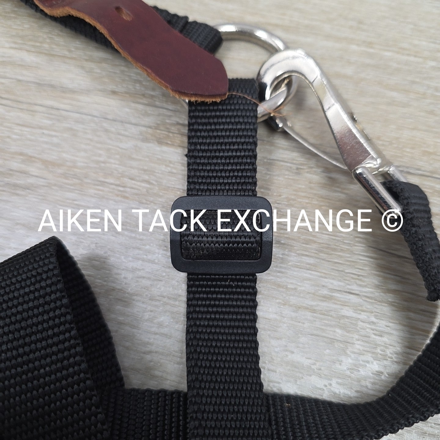 Grazing Muzzle with Leather Crown, Size Medium