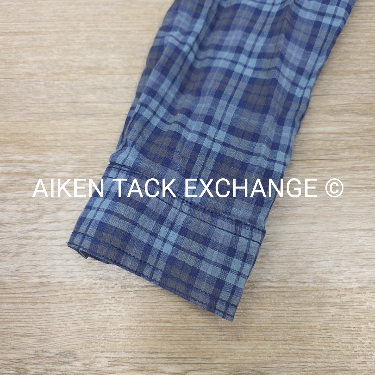 Bit & Bridle Button Up Lightweight Flannel, Women's XLarge