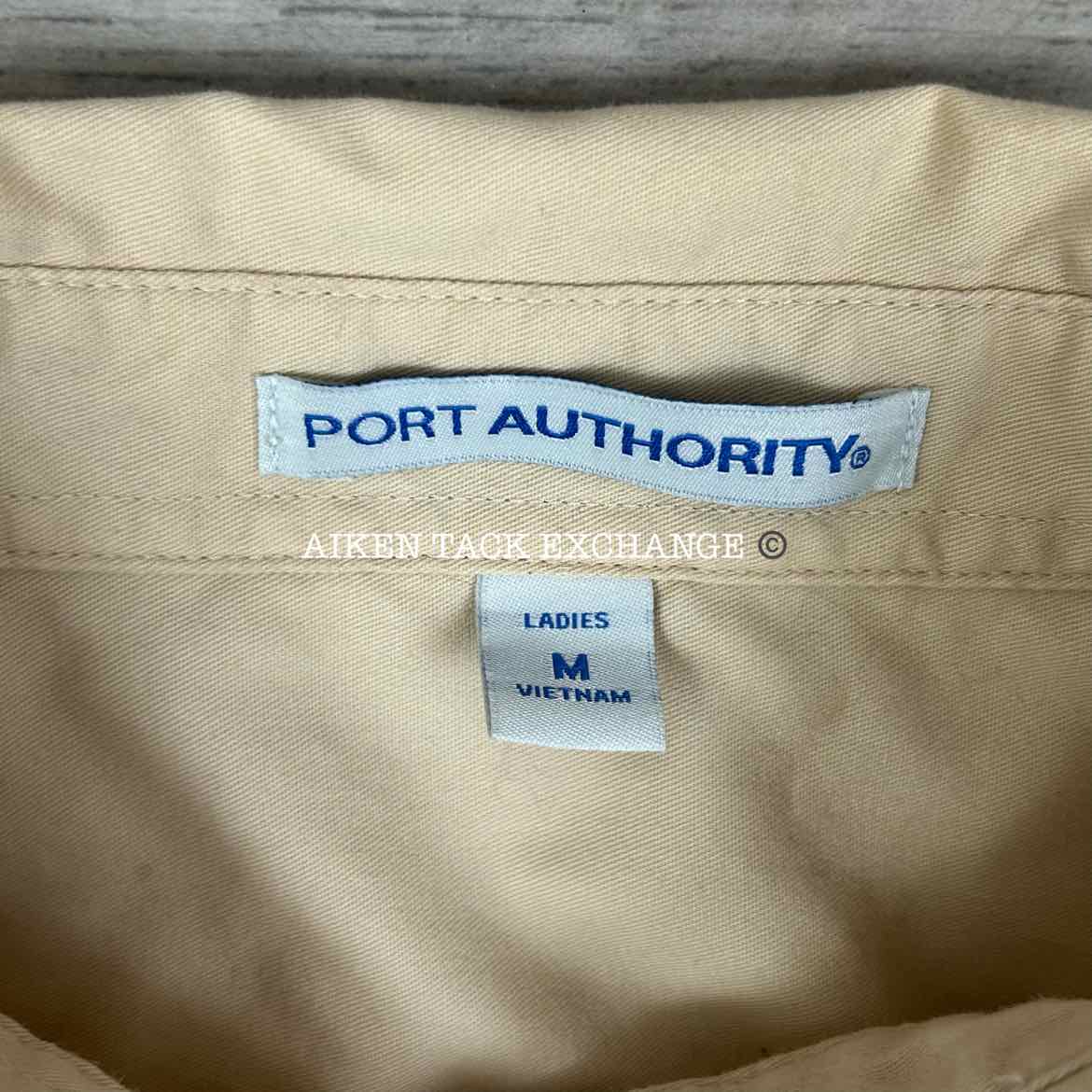 Aiken Hounds Long Sleeve Button Down Top, Size Medium