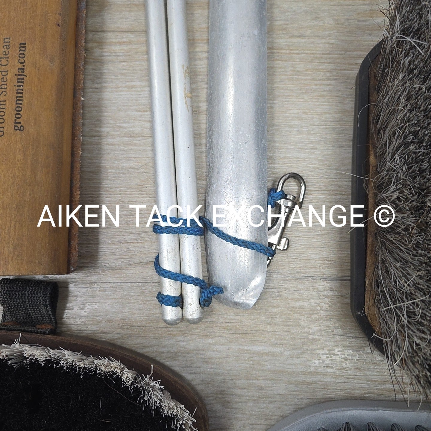 BARGAIN BUNDLE: Grooming Kit & Supplies