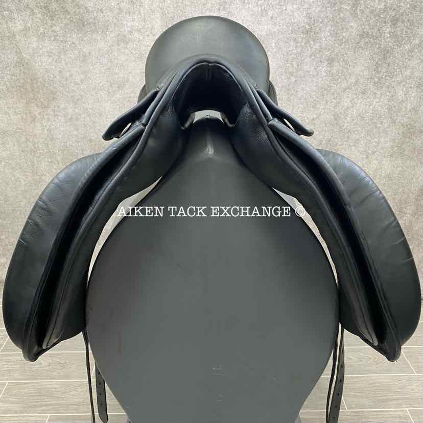 2009 County Perfection Dressage Saddle, 17" Seat, Forward Flap, Medium Tree, Wool Flocked Panels