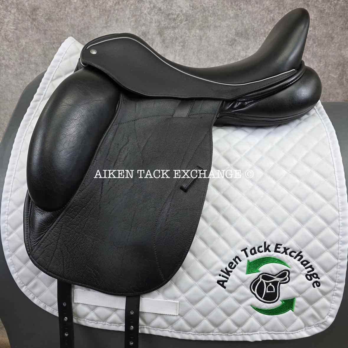 2015 Custom Saddlery Icon Flight Monoflap Dressage Saddle, 17.5" Seat, Adjustable Tree, Wool Flocked Hybrid Panels