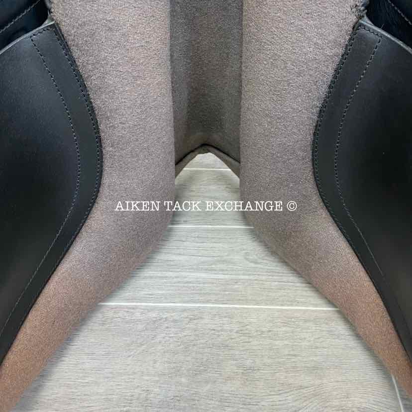 **SOLD** 2015 Black Country Carlow Dressage Saddle, 17.5" Seat, Medium Wide Tree, Wool Flocked Serge Panels