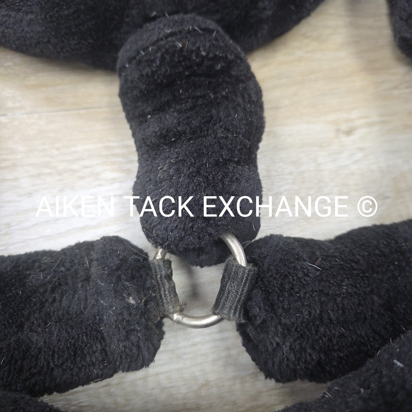 Cameo Fleece Halter, Black, Size Full