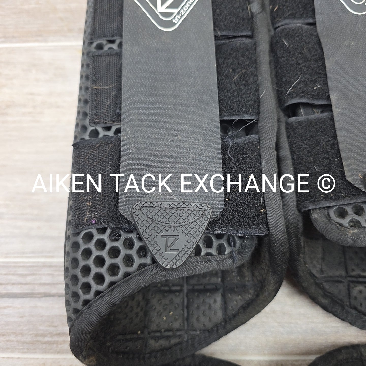 Equilibrium Tri-Zone Impact Sport Boot Set, Front & Hind, Size Small