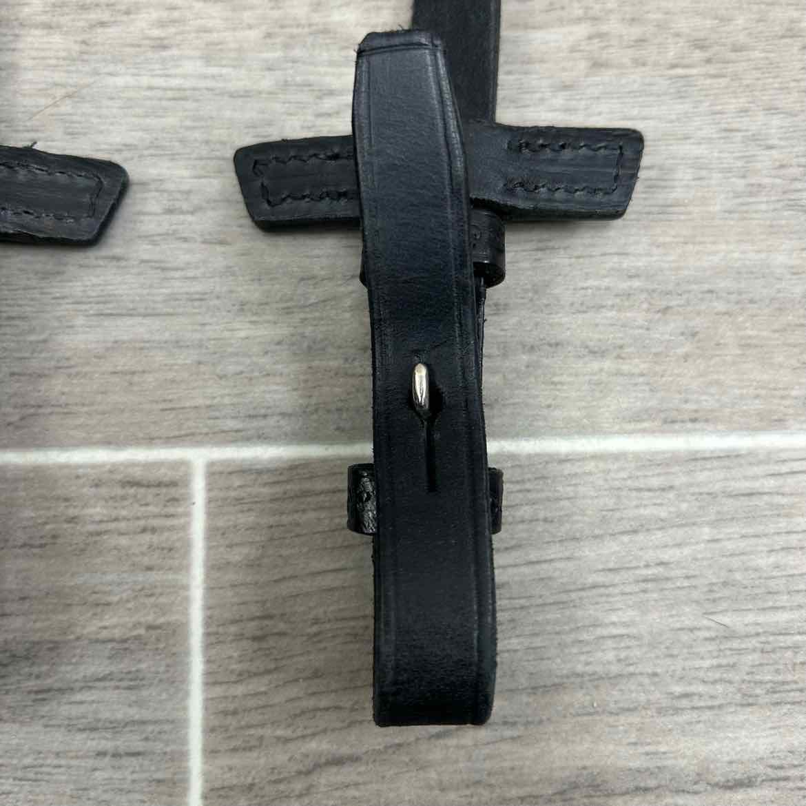 Stubben NT Leather Reins with Extra Grip Rubber Lining, Black, 55"