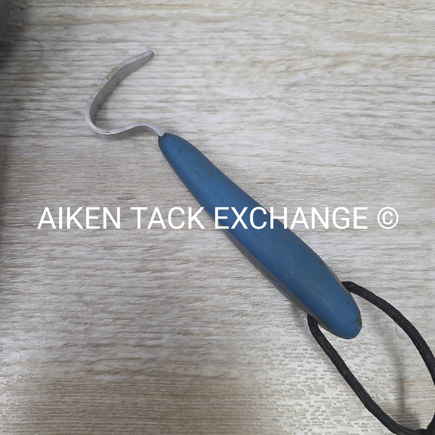 BARGAIN BUNDLE: Oster Course Curry Comb, Hoof Pick, & Mane and Tail Brush