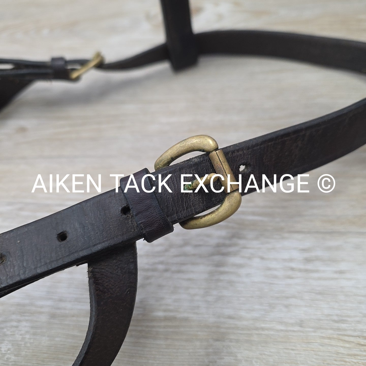 Leather Lunge Cavesson (Leather has Cracking)