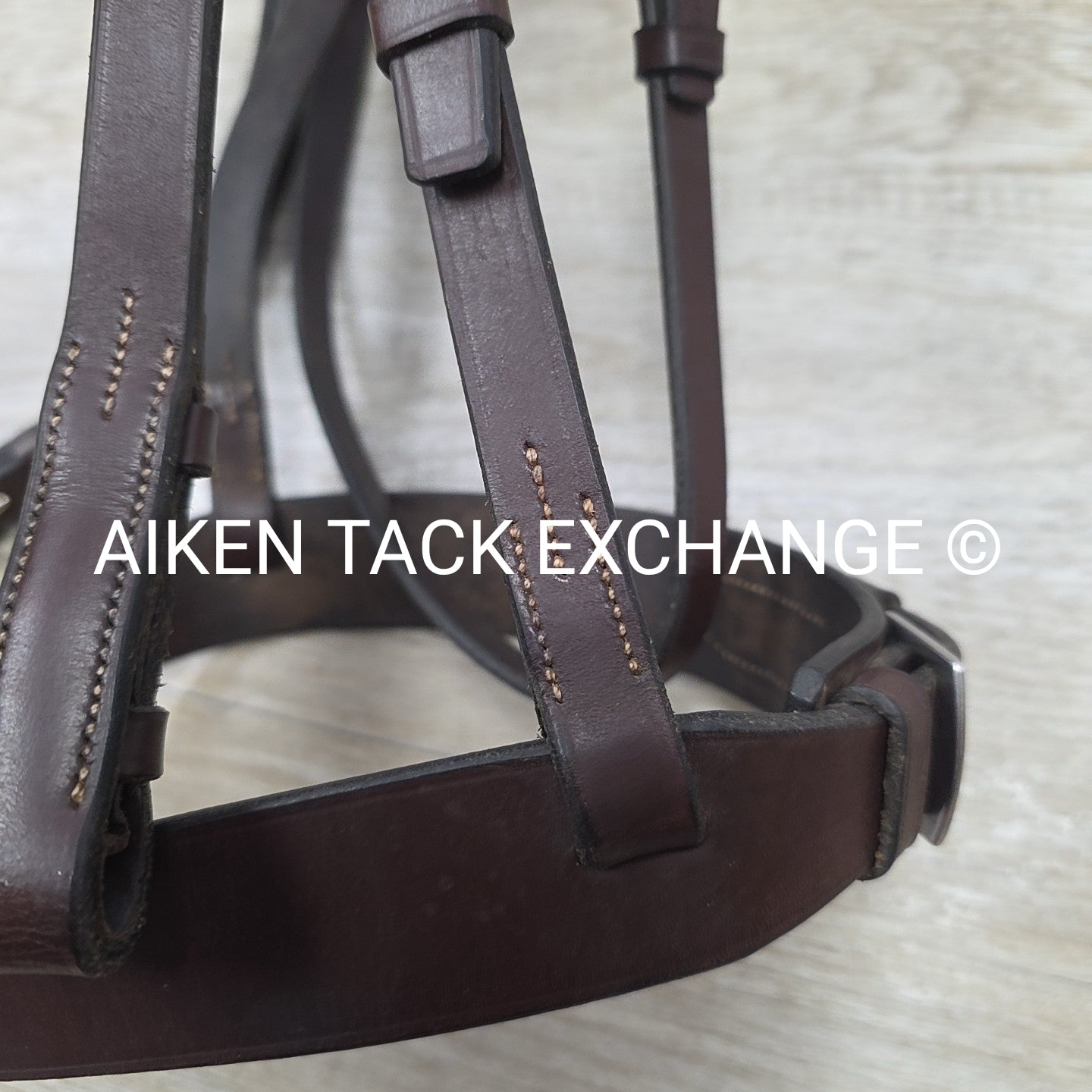 Horse Country Flat Hunt Bridle, No Reins, Brown, Size Full