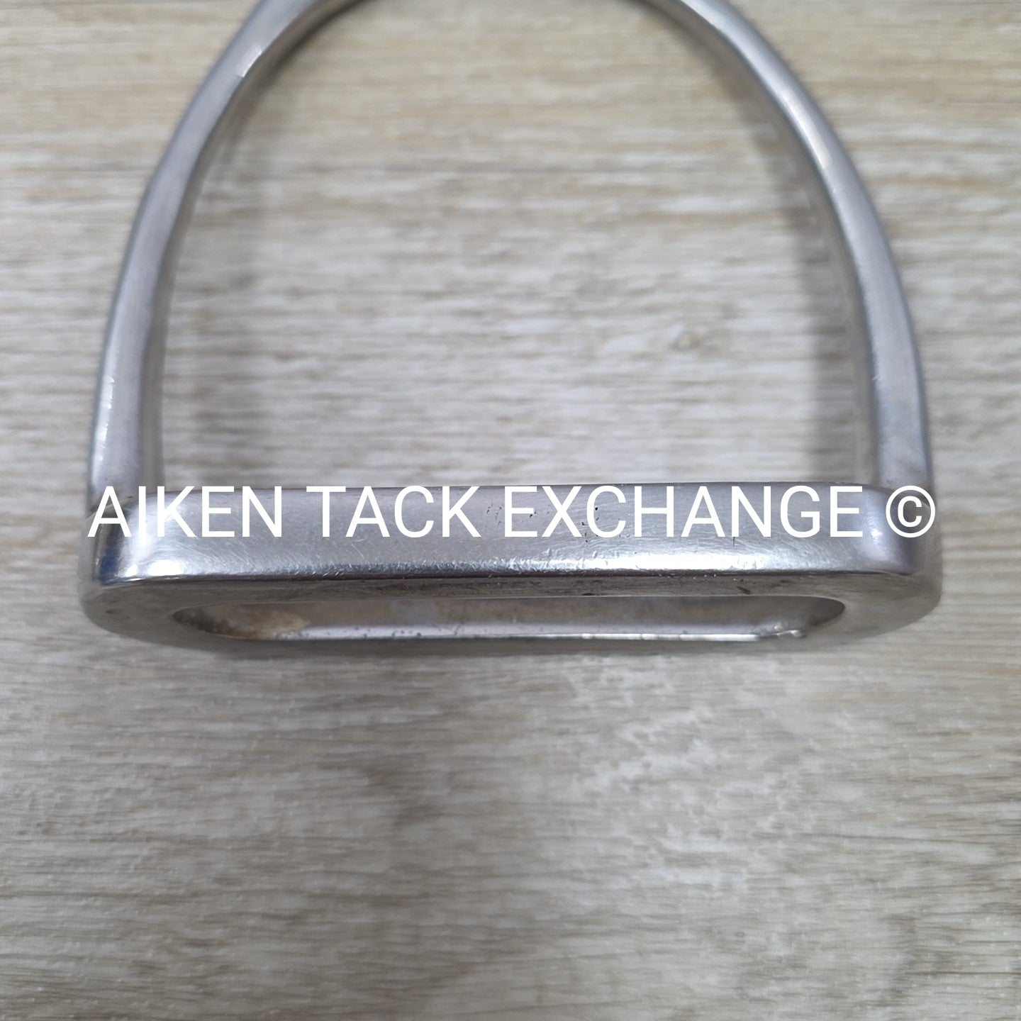 Courbette Lemetex Offset Stirrup Irons, 4"