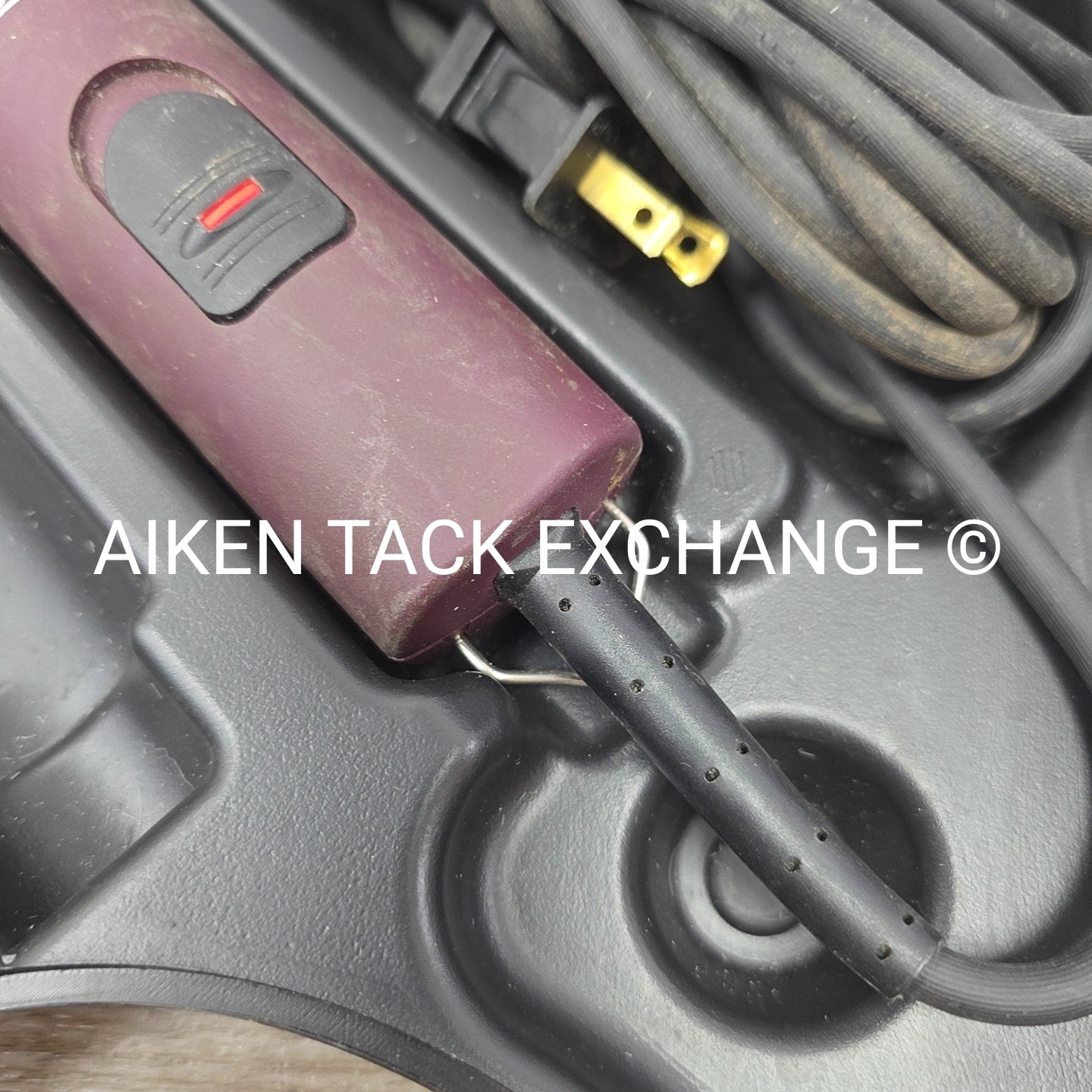 Andis AGC Super 2 Speed Clippers with T-84 Blade & Storage Case