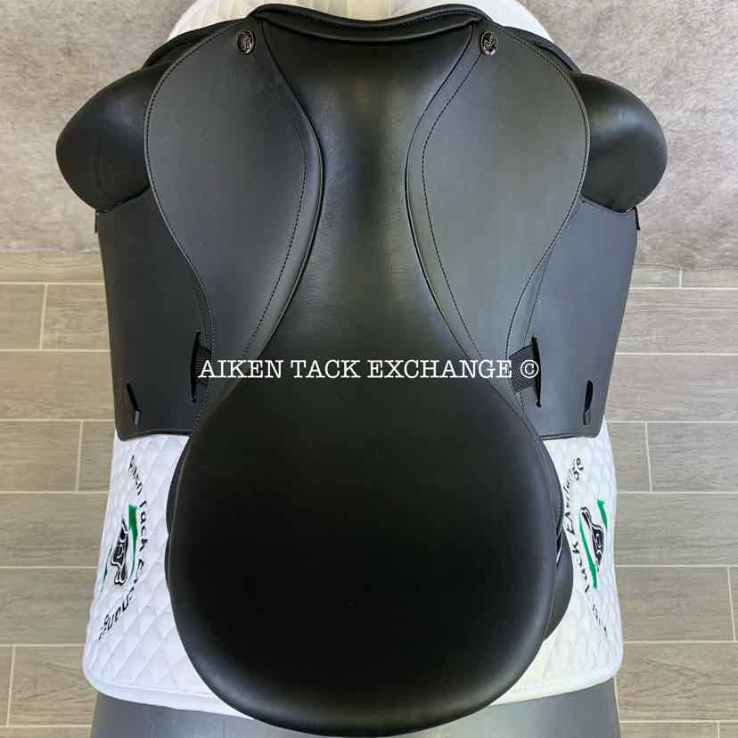 2022 MaxFlex Picasu Monoflap Dressage Saddle, 18" Seat, Flex Tree - Extra Wide, Wool Flocked Panels