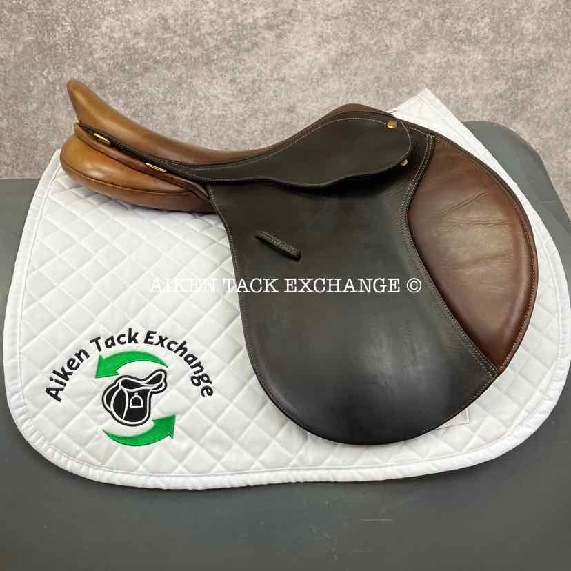 **SOLD** 2008 Bates Close Contact Jump Saddle, 17.5" Seat, Adjustable Tree - Changeable Gullet, CAIR Panels