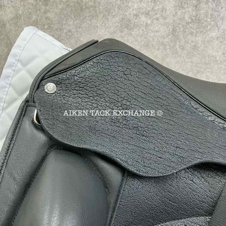 2024 Custom Saddlery Wolfgang Matrix MKII Monoflap Dressage Saddle, 17.5" Seat, Adjustable Tree, Wool Flocked Pony Panels