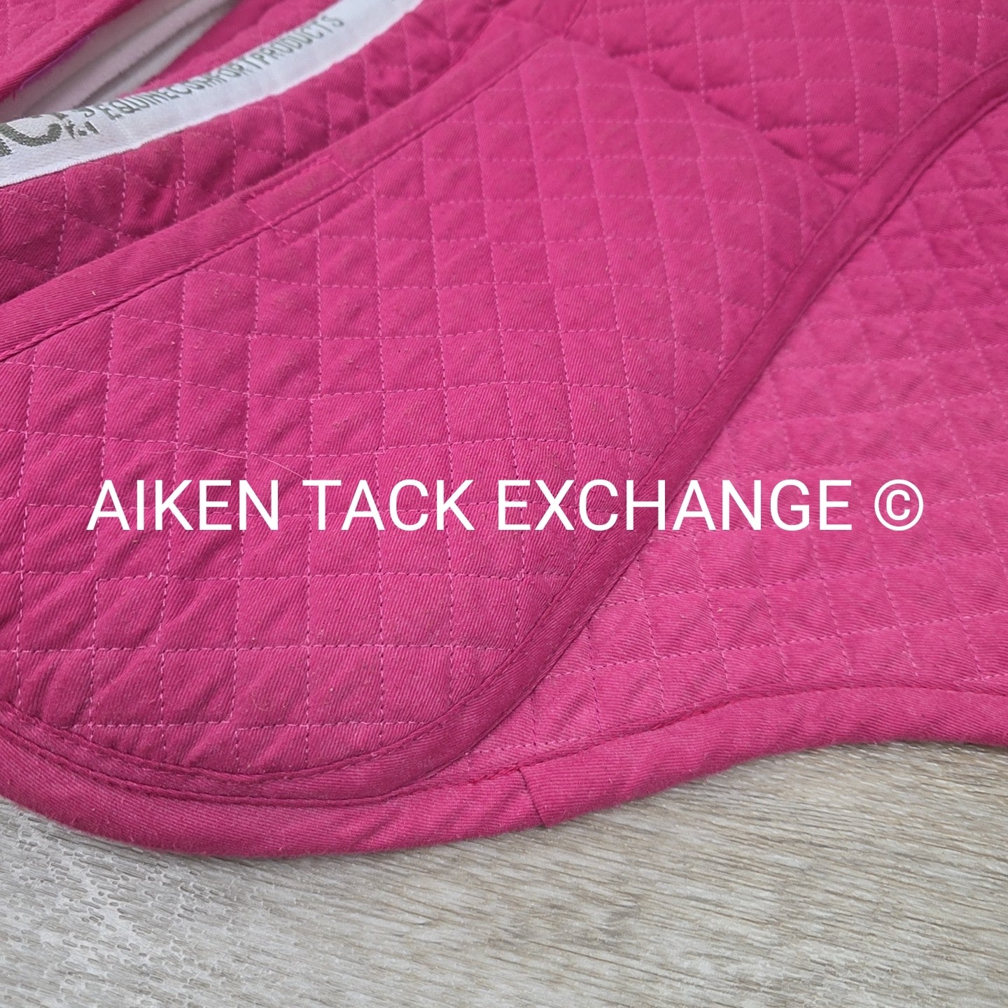 ECP Contour Correction Eventing Saddle Pad, Comes with Shims