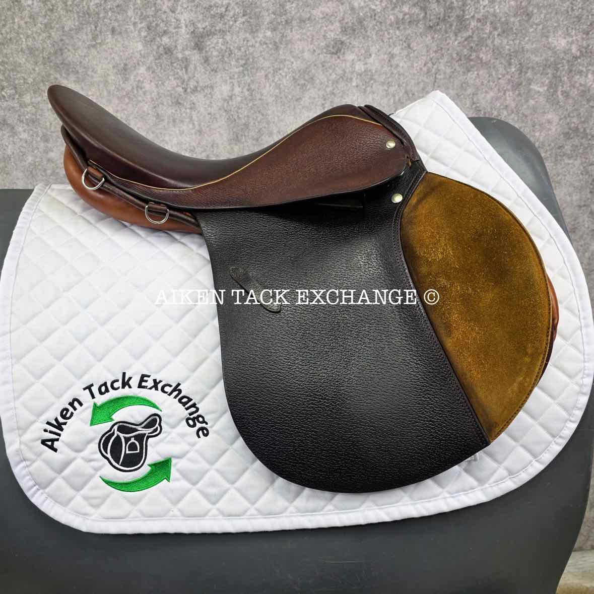 Stubben Siegfried Saddle, 17" Seat, 32cm Tree - Wide, Wool Flocked Panels