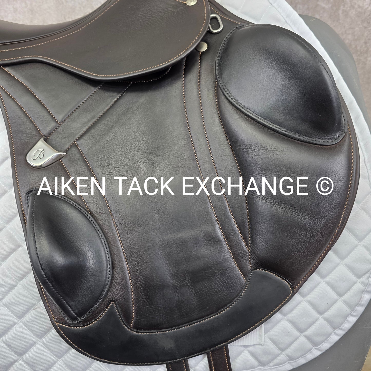 2021 Bates Advanta Monoflap Eventing Jump Saddle, 17" Seat, Adjustable Tree - Changeable Gullet, CAIR Panels
