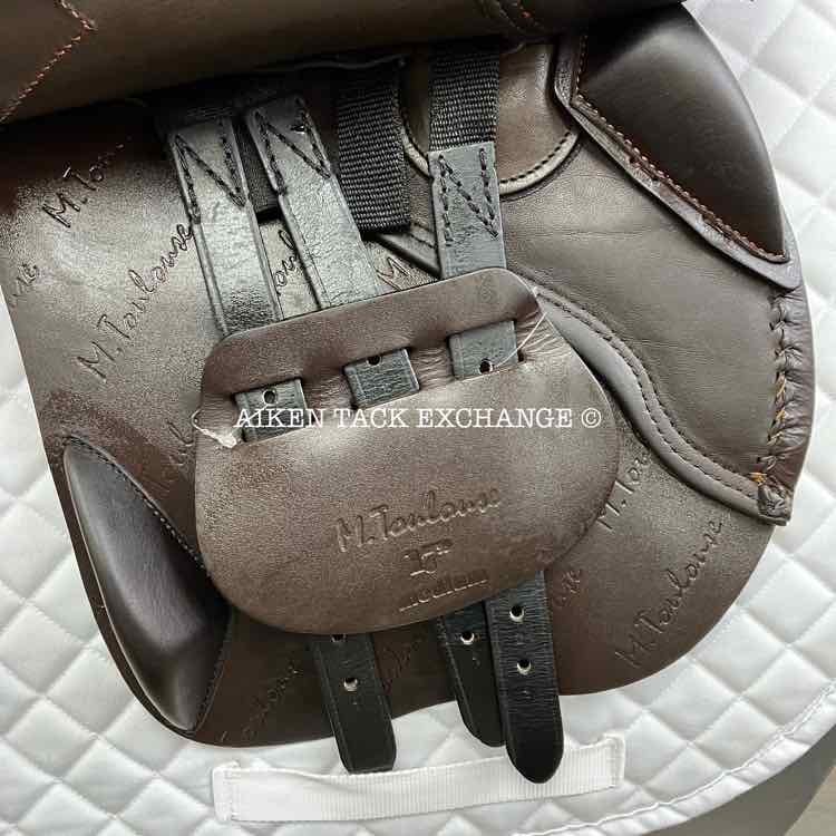 **SOLD** Marcel Toulouse Denise DL Close Contact Jump Saddle, 17" Seat, Medium/Medium Wide Tree, Foam Panels