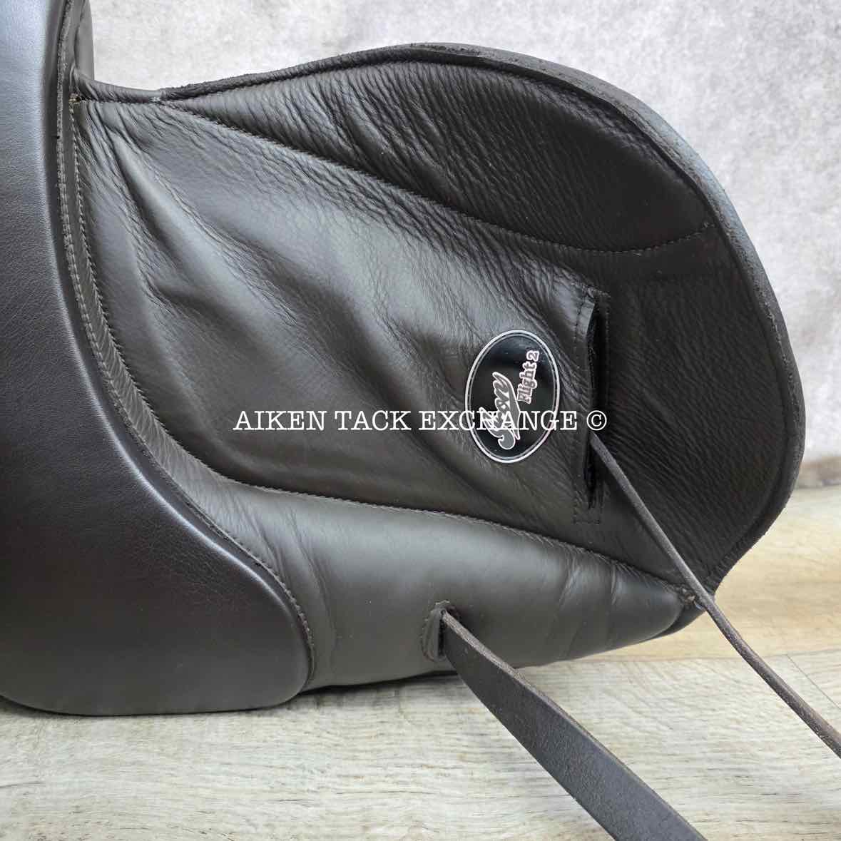 2018 Custom Saddlery Icon Flight 2 Monoflap Dressage Saddle, 17.5" Seat, Adjustable Tree, Wool Flocked Hybrid Panels