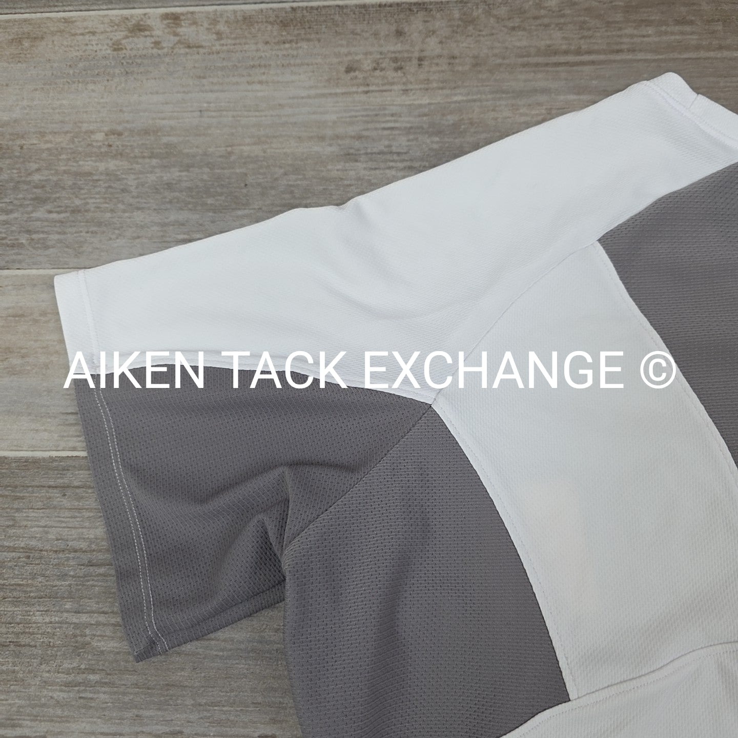 Under Armour Short Sleeve Athletic Top, Women's XLarge