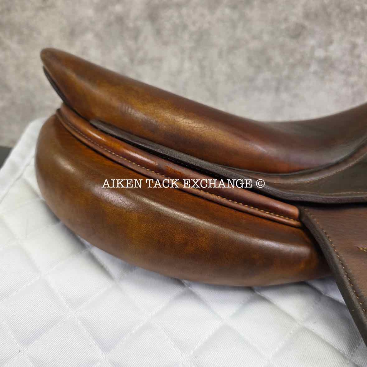 2013 Bruno Delgrange Athena Close Contact Jump Saddle, 17" Seat, 4A Flap, Medium Tree, Foam Panels, Full Calfskin Leather