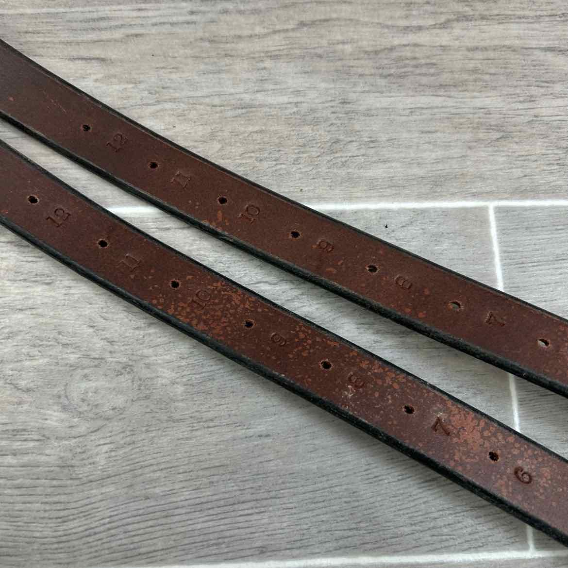 English Stirrup Leathers, Made in England, Brown, 54"