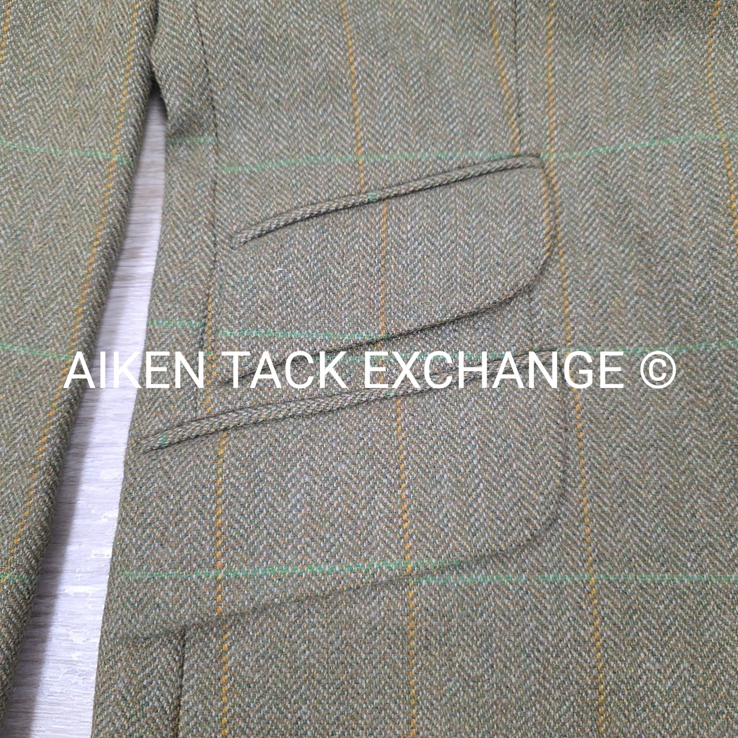 Horse Country Tweed Coat for Fox Hunting, Size 38 L