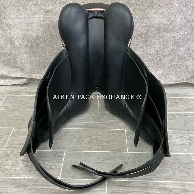 2023 County Epiphany Monoflap Dressage Saddle, 17" Seat, Narrow Tree, Wool Flocked Panels