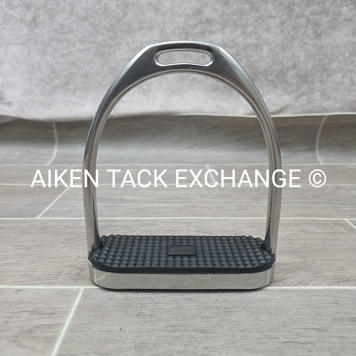 Korsteel Fillis Stirrup Irons, 4.75"