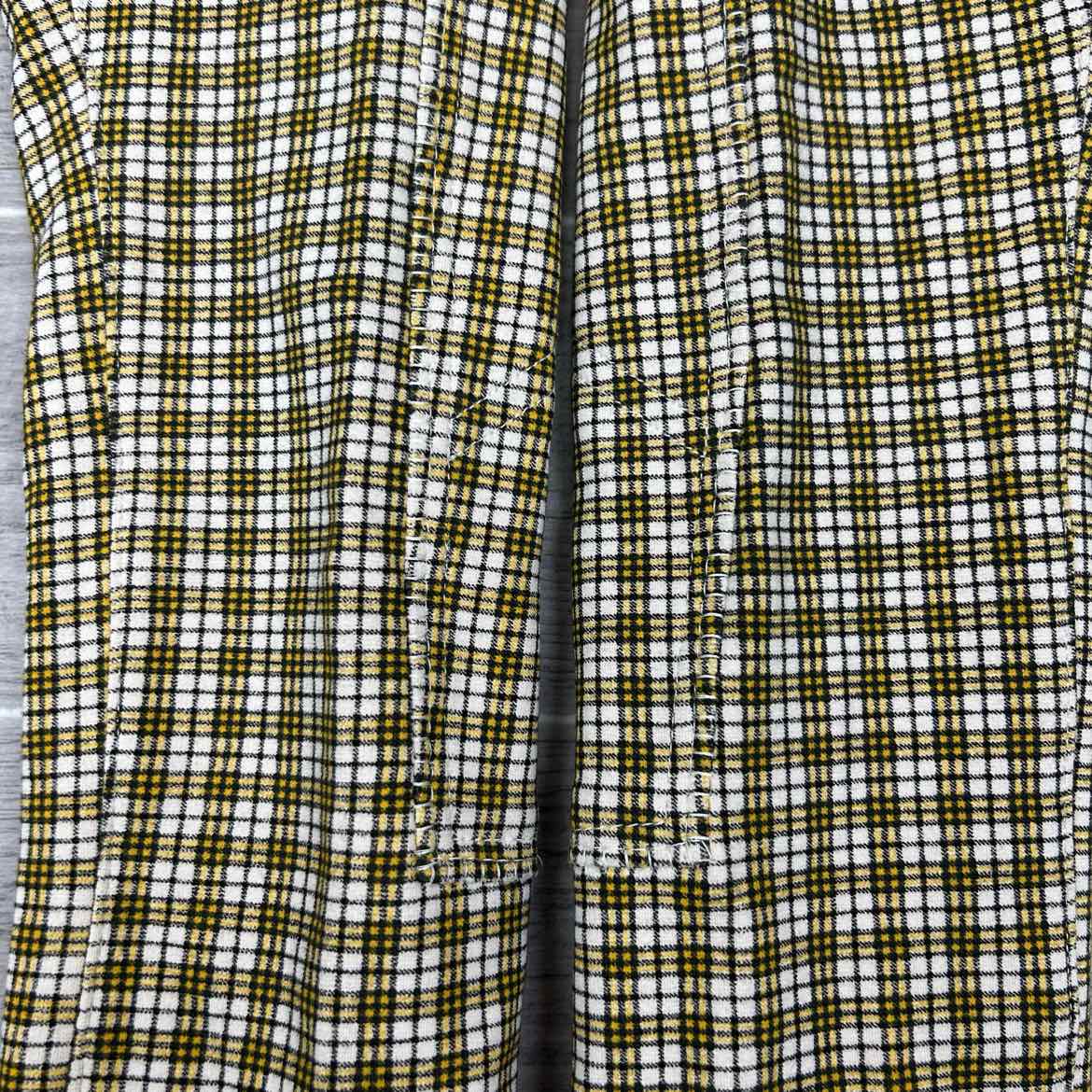 Eqituff Children's Knee Patch Jods Breeches, Size 12, Brand New