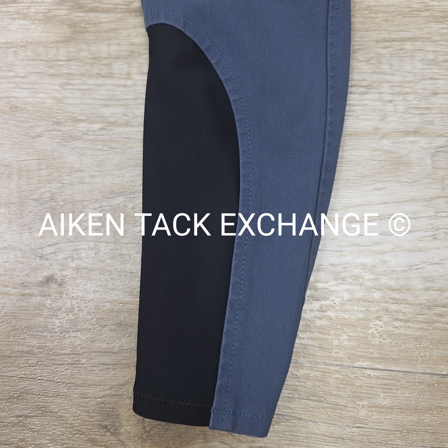 Tailored Sportsman Trophy Hunter Knee Patch Breeches, Sock Bottom, Size 24 R