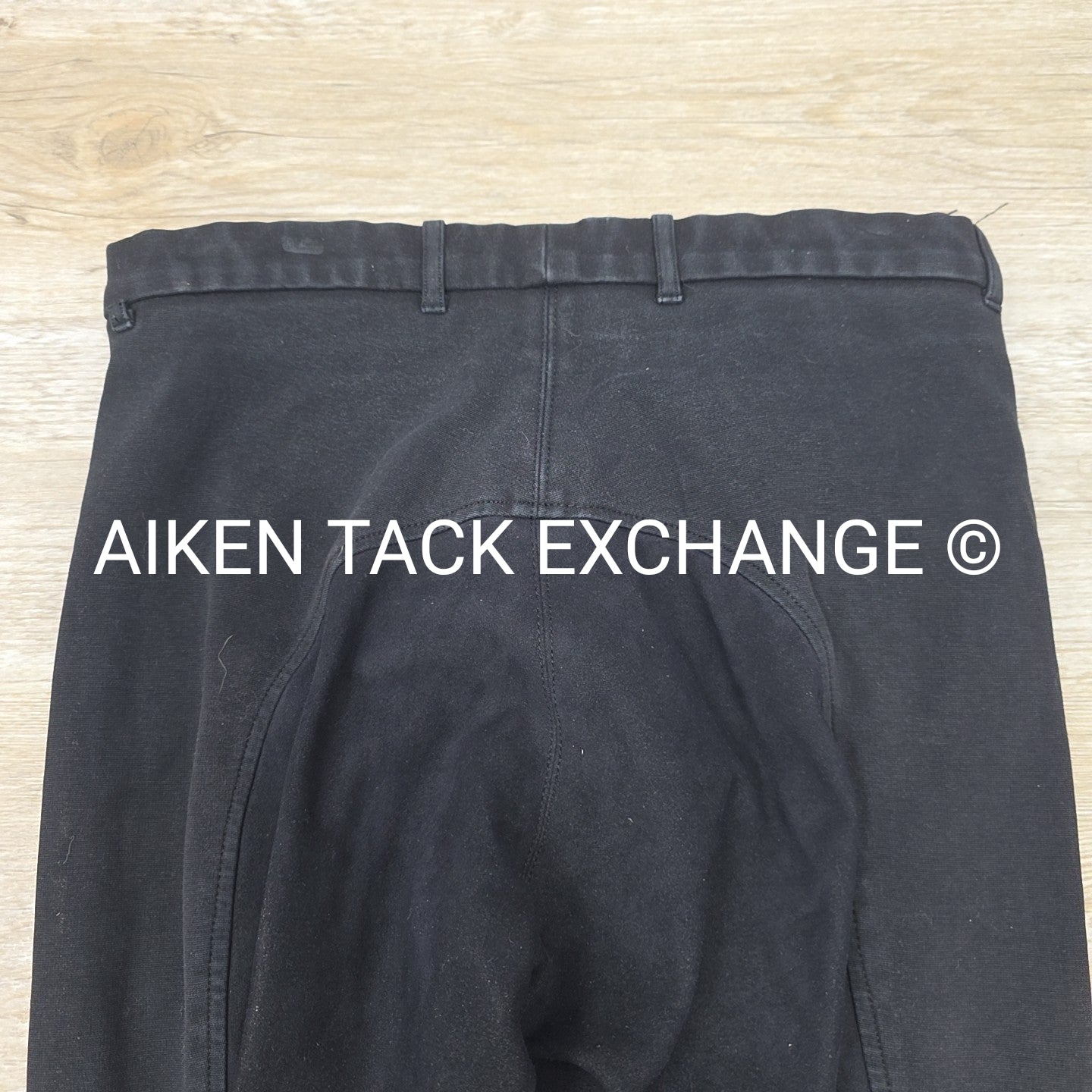 BARGAIN BUNDLE: 1 TuffRider Knee Patch Size 34, 1 EquiComfort Full Seat Size 32