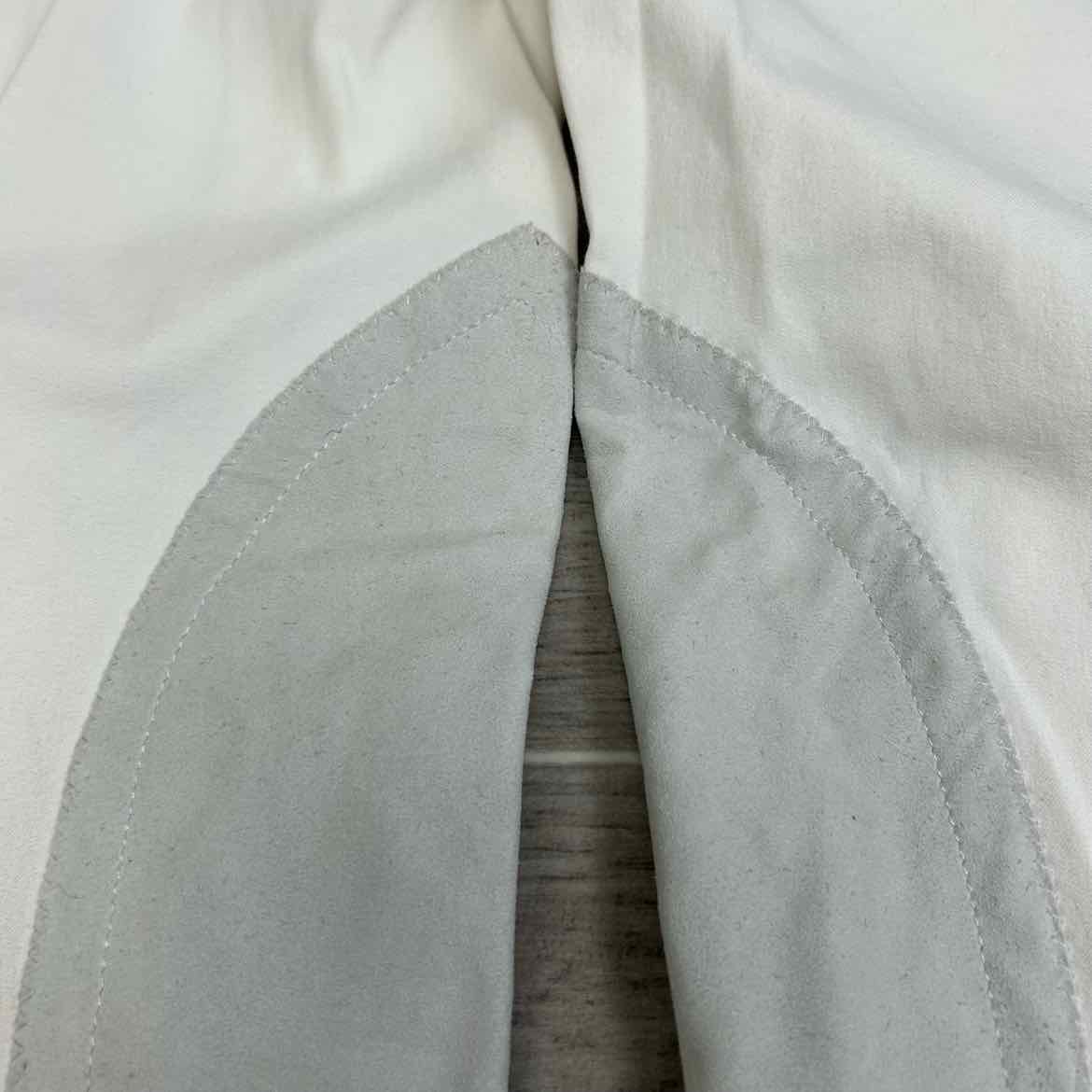 Tailored Sportsman Trophy Hunter Knee Patch Breeches, Size 24