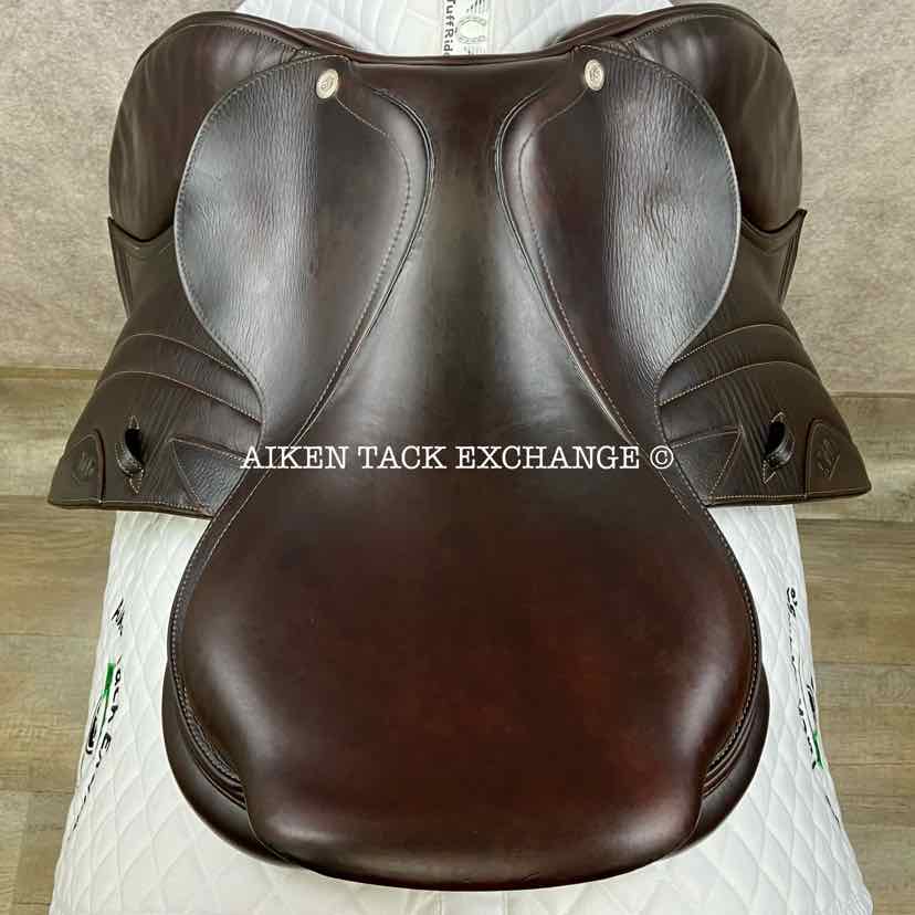 2015 CWD SE02 Close Contact Jump Saddle, 17" Seat, 3L Flap, Medium Tree, Foam Panels, Full Buffalo Leather