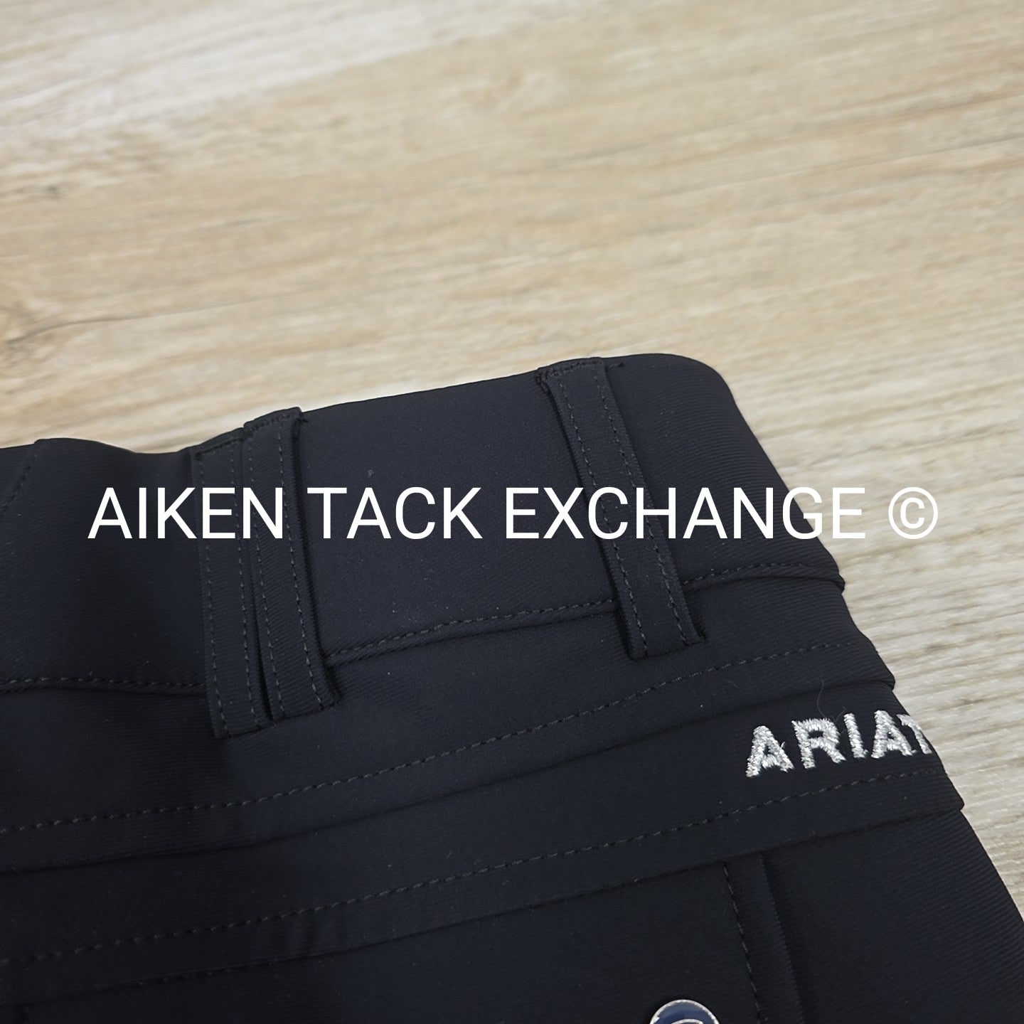 Ariat Tri Factor Silicone Grip Knee Patch Breeches, Size 22 L