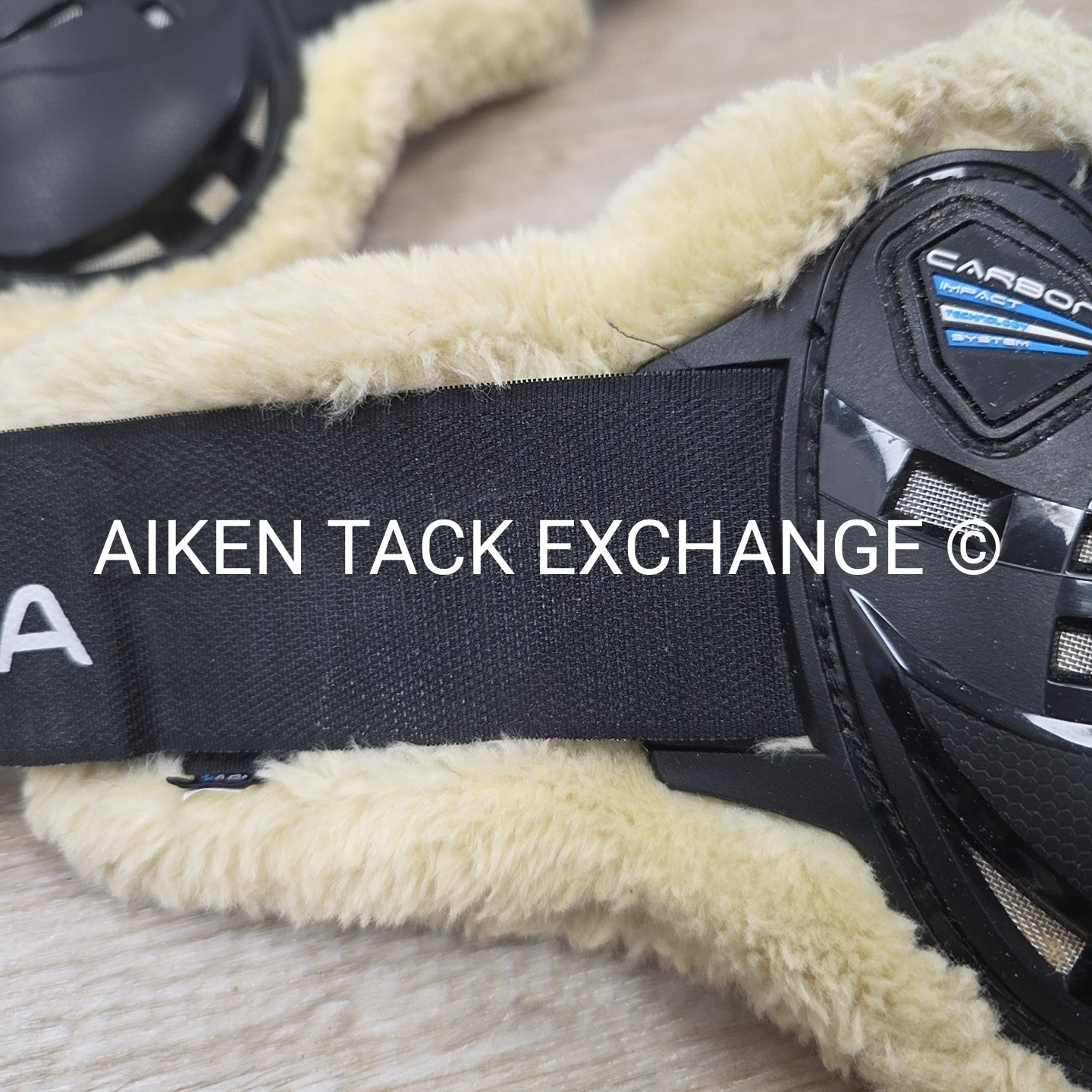Shires Arma Carbon SupaFleece Fetlock Boots, Size Full