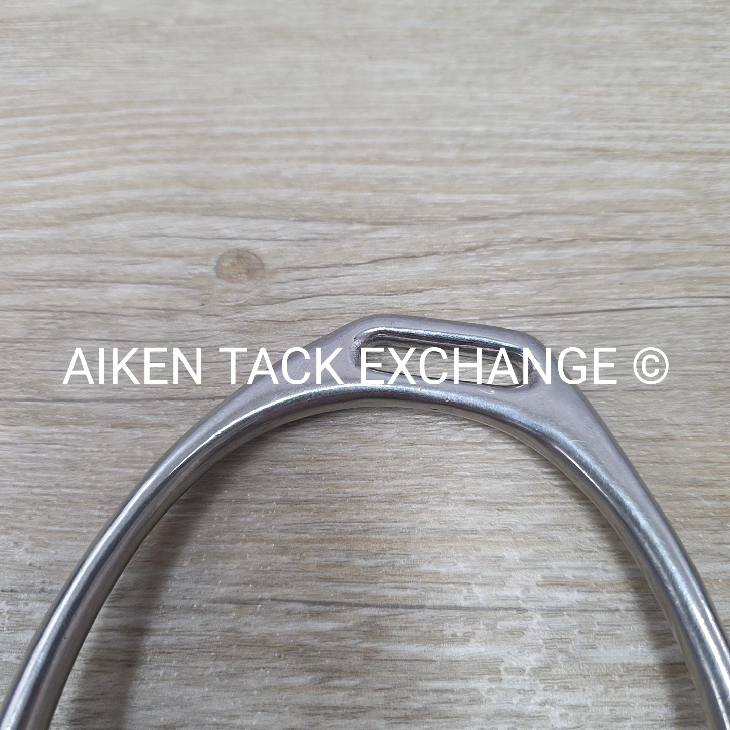 Courbette Lemetex Offset Stirrup Irons, 4"