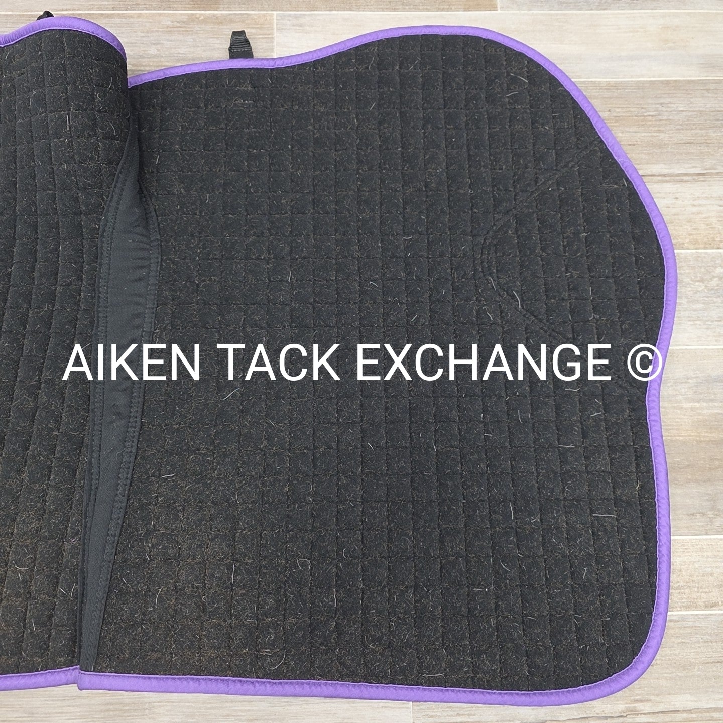 Weatherbeeta Marble Shaped Jump All Purpose Saddle Pad