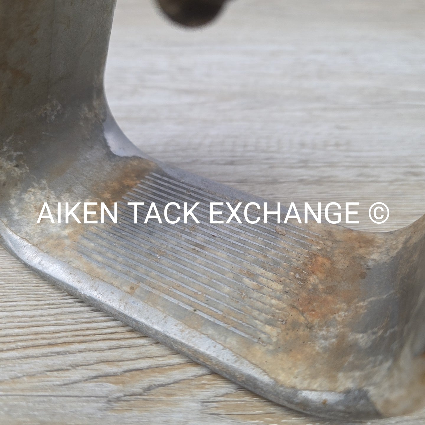 Aluminium Slanted Western Stirrups wtih EZ Knees Stirrup Turners