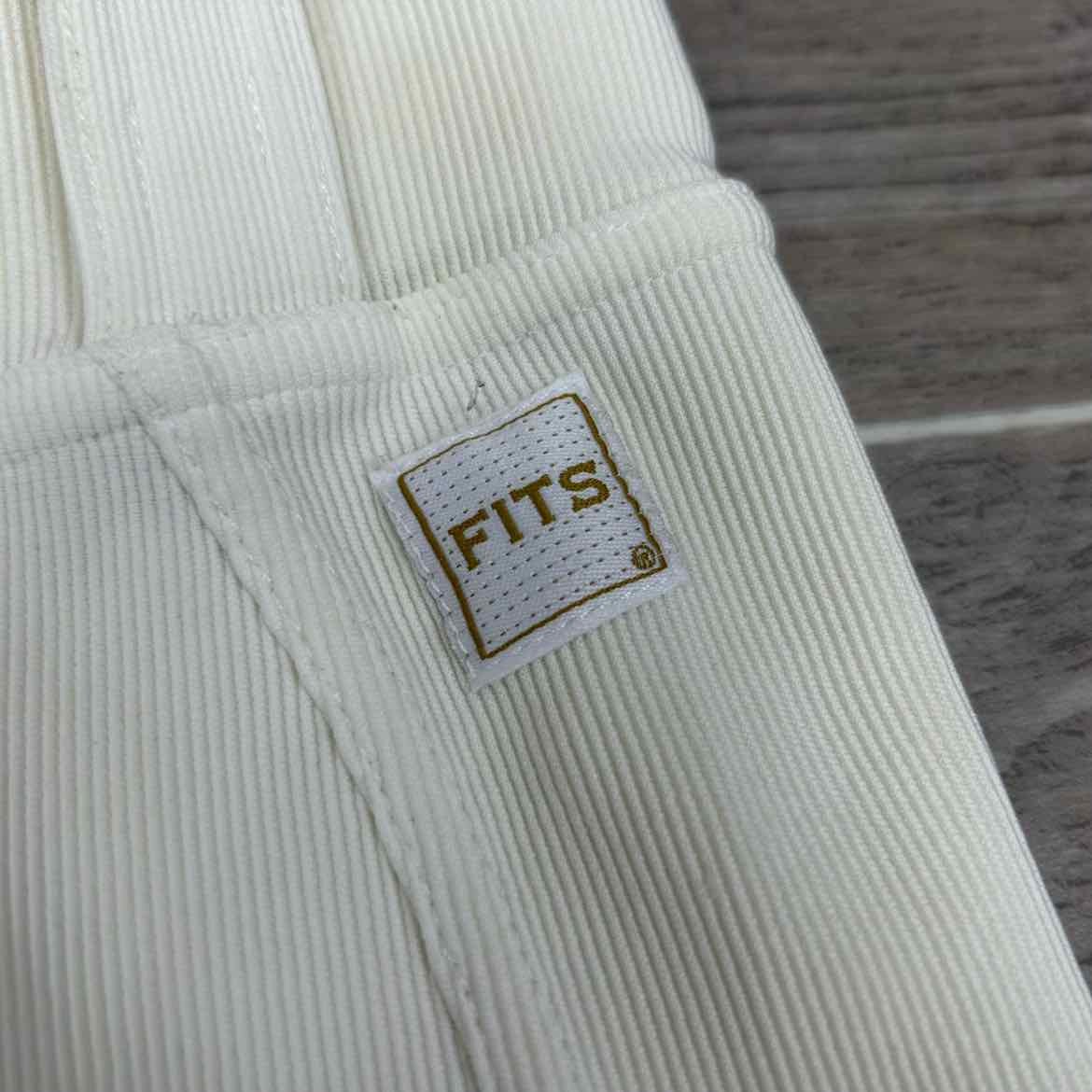 FITS PerforMAX Full Seat Tights, Size Medium