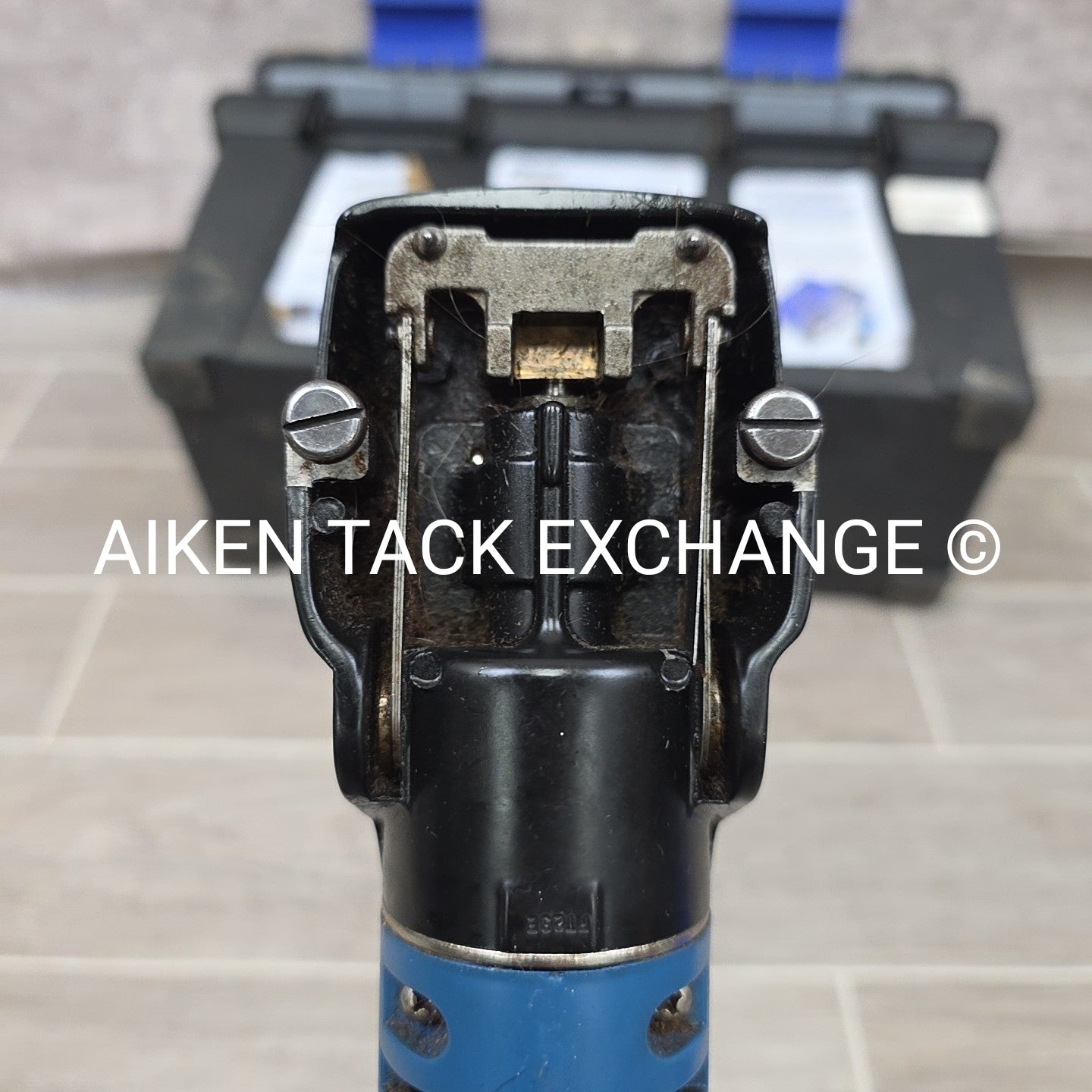 Oster Clipmaster Variable Speed Body Clippers w/ Case, Like New