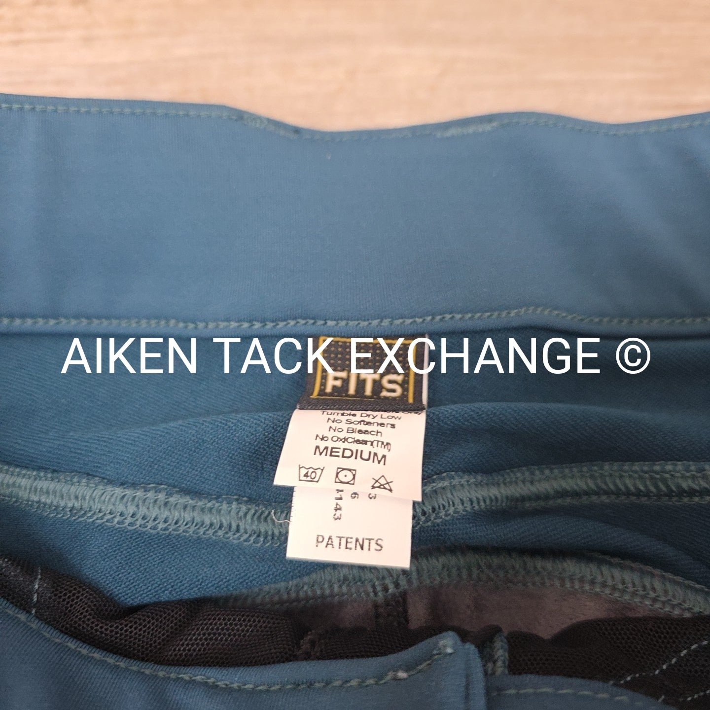 FITS Free Flex Full Seat Breeches, Size Medium