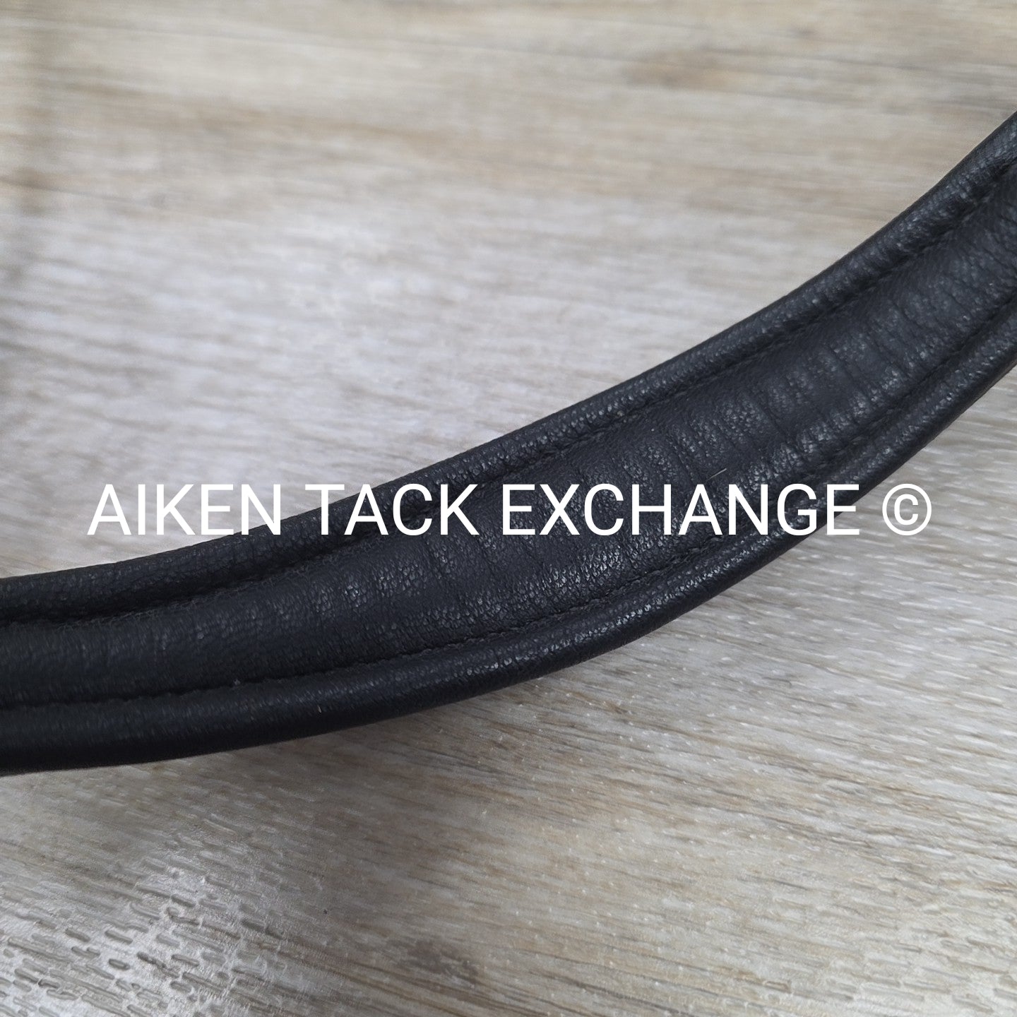 KL Select Red Barn Drop Noseband, Black, Size Cob