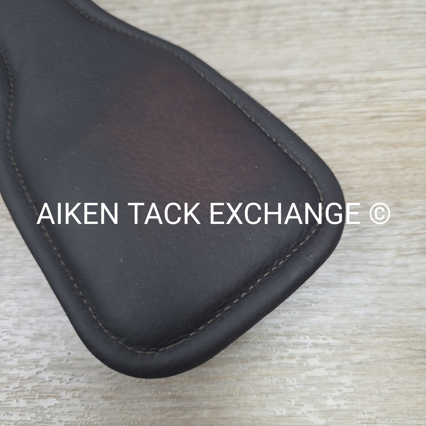 Vespucci Contour Short Girth, Brown, 28"