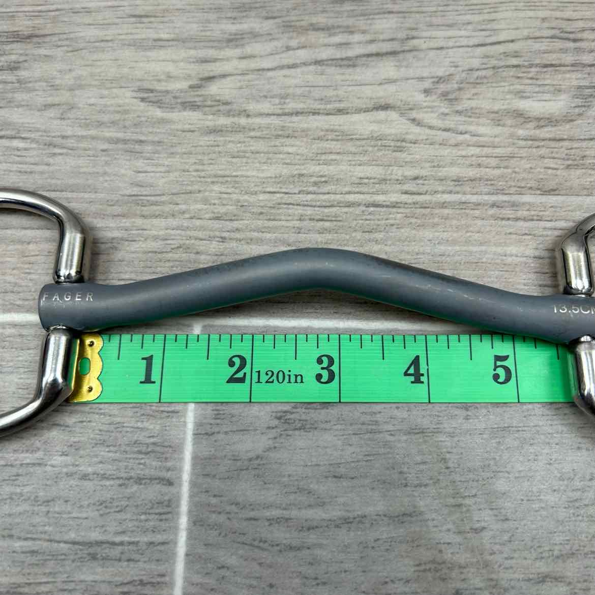 Fager Sara Titanium Mullen Mouth Eggbutt Bit 5.25"