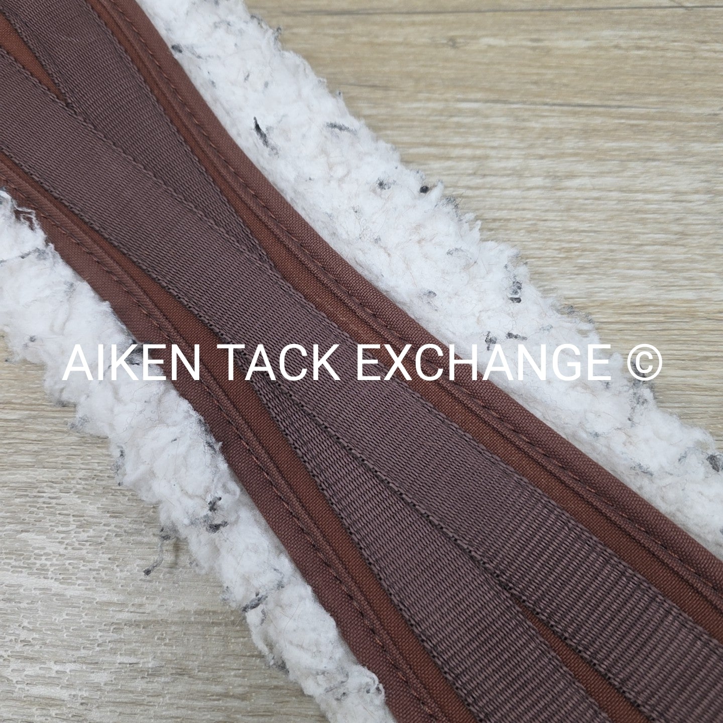 Lettia Fleece CoolMax Girth with Spring Buckles, 54"