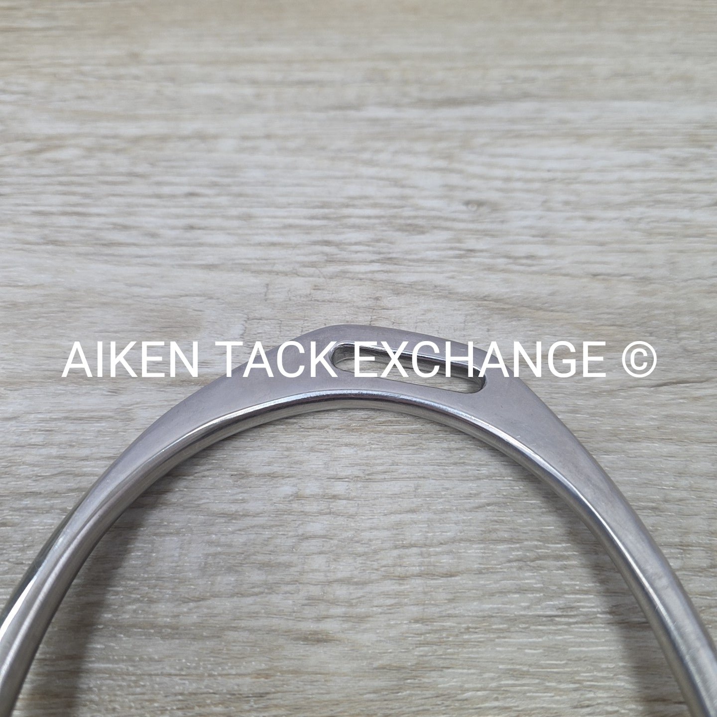 Stubben Offset Fillis Stirrup Irons 4.75"