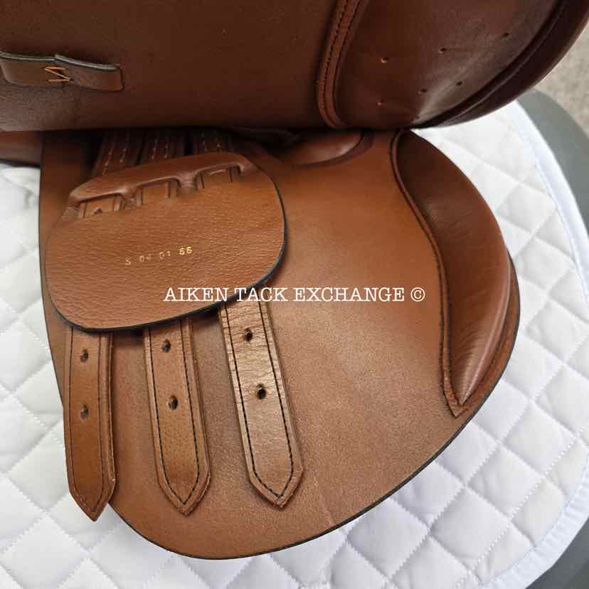 Lancer's Children's Close Contact Jump Saddle, 15" Seat, Wide Tree, Foam Panels