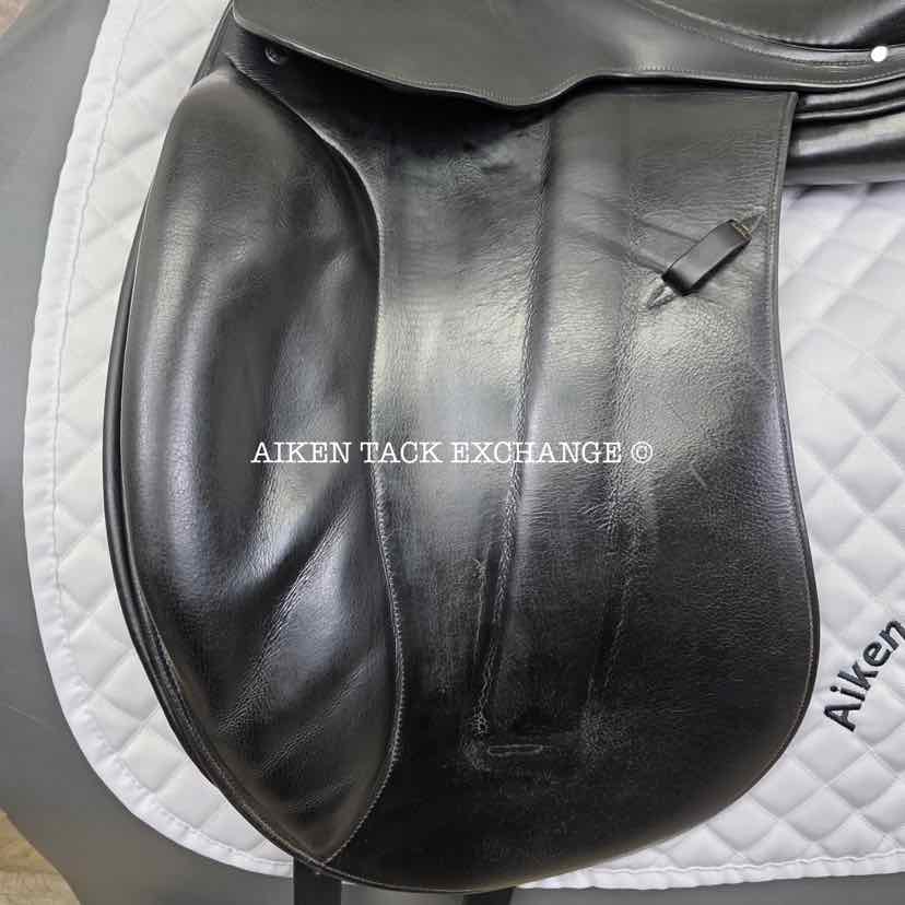 **SOLD** Hermes Corlandus Monoflap Dressage Saddle, 17.5" Seat, Medium Wide Tree, Foam Panels